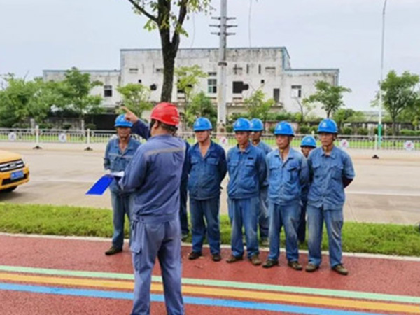 高温下的奋战｜抓抢修分秒必争 保发电全力以赴